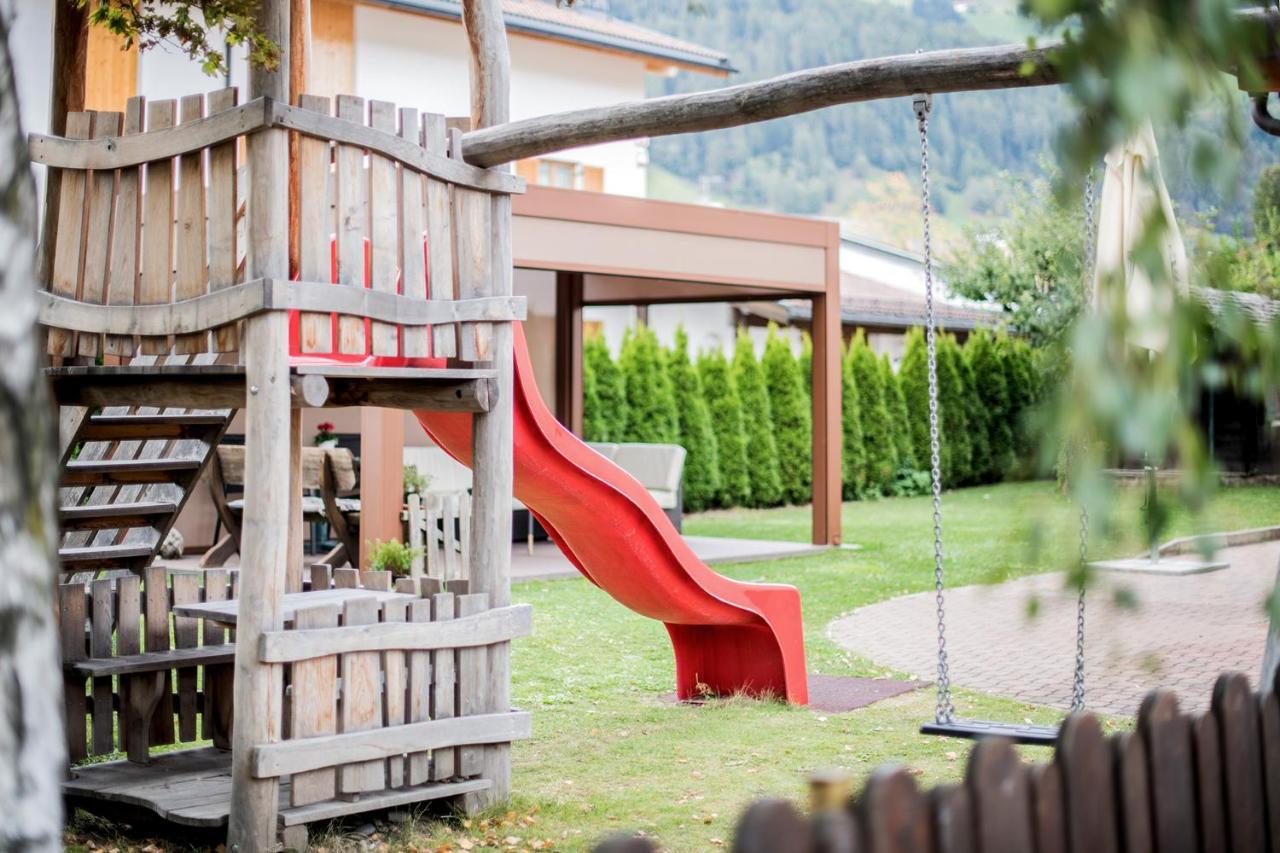 Hotel Sterzinger Moos Exteriör bild