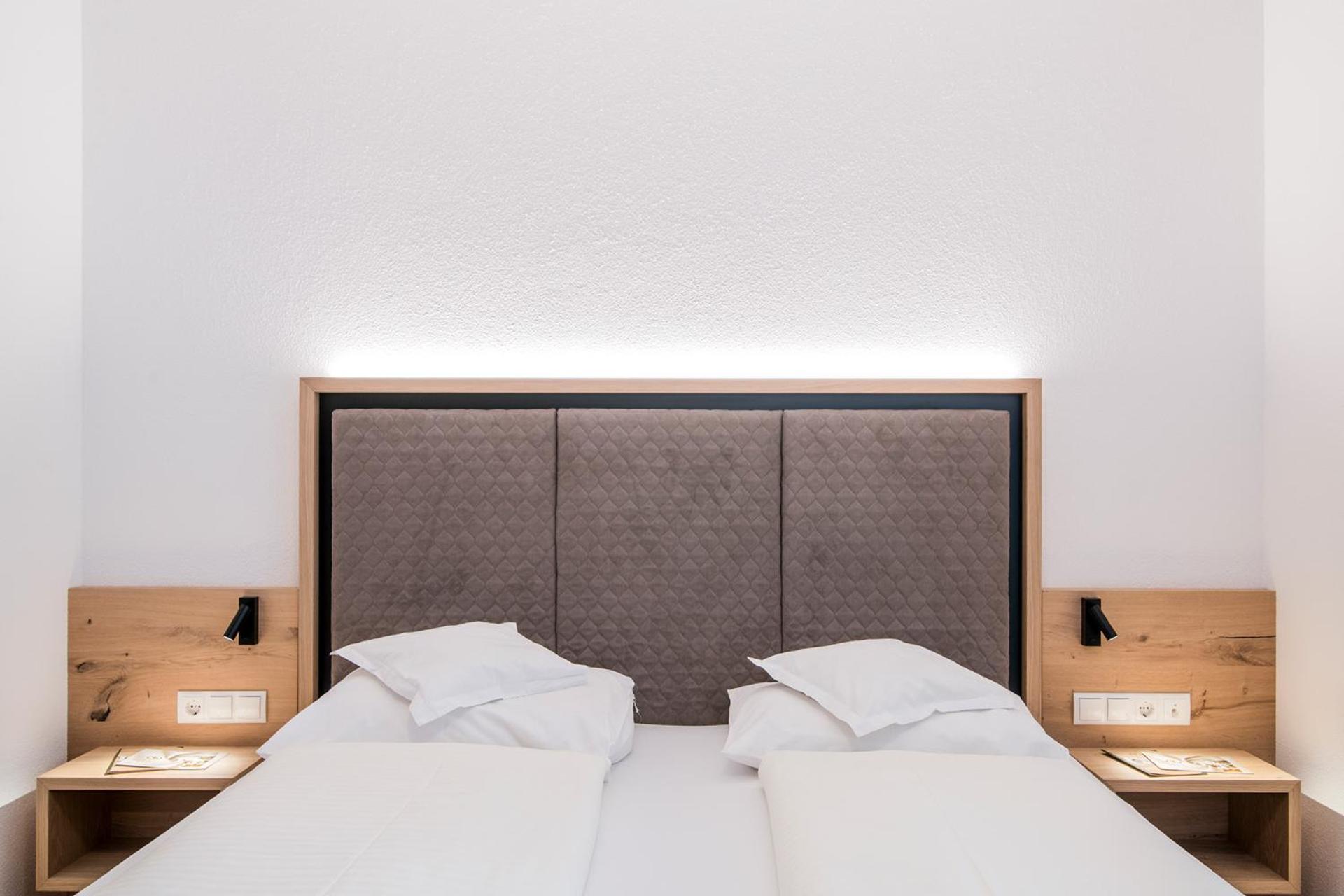 Hotel Sterzinger Moos Exteriör bild